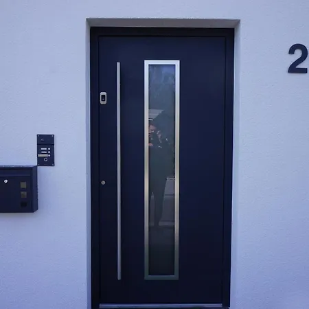 Sonnenhalde, Moderne Neubau- Mit 3- Schlafzimmern Apartment *